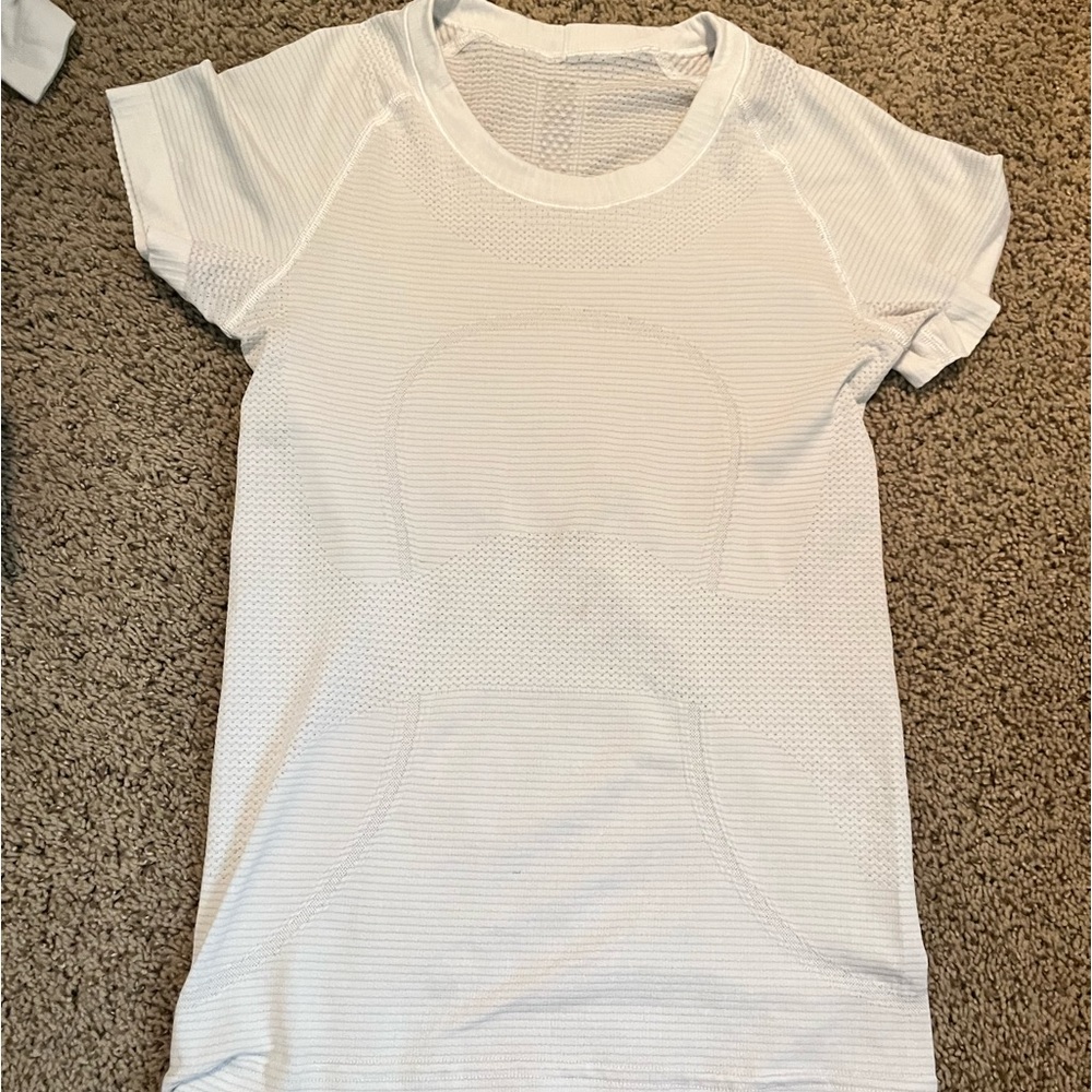 Lululemon Swiftly